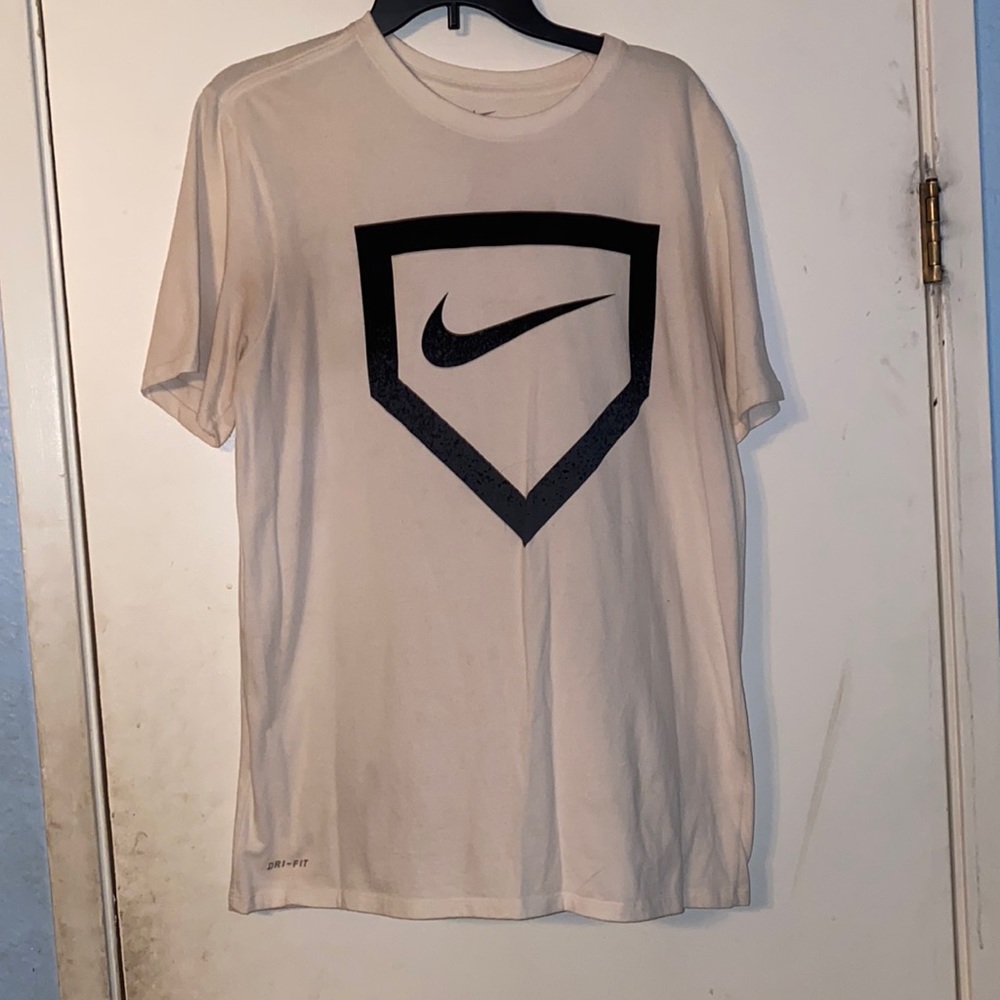 Mens White Nike tee shirt